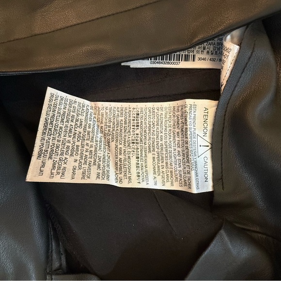 Zara women’s high waisted black vegan leather dress pants size Medium - Picture 8 of 11